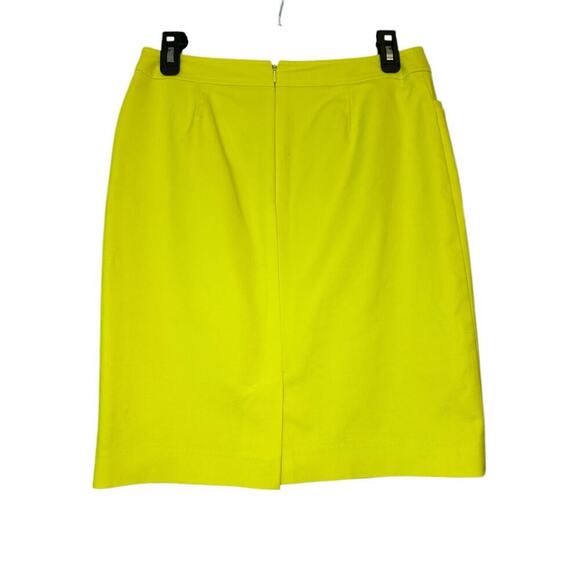 Halogen chartreuse Green Pencil Skirt Size 4 Mid Rise Vibrant Preppy Feminine - Picture 3 of 4